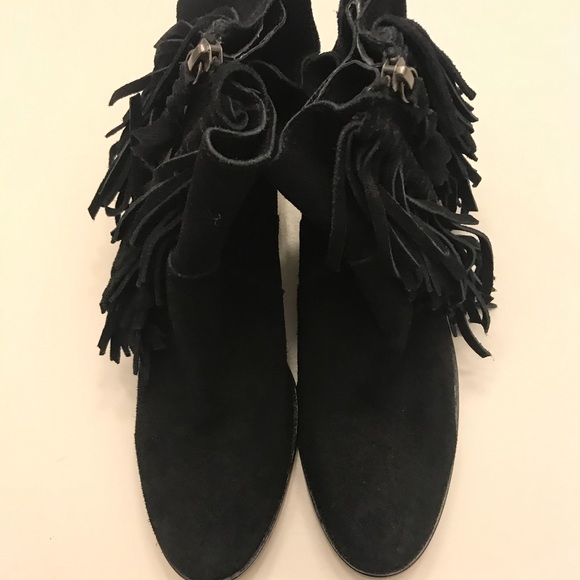 Cynthia Vincent Nibble Suede Fringe Bootie 8.5 - Picture 2 of 5